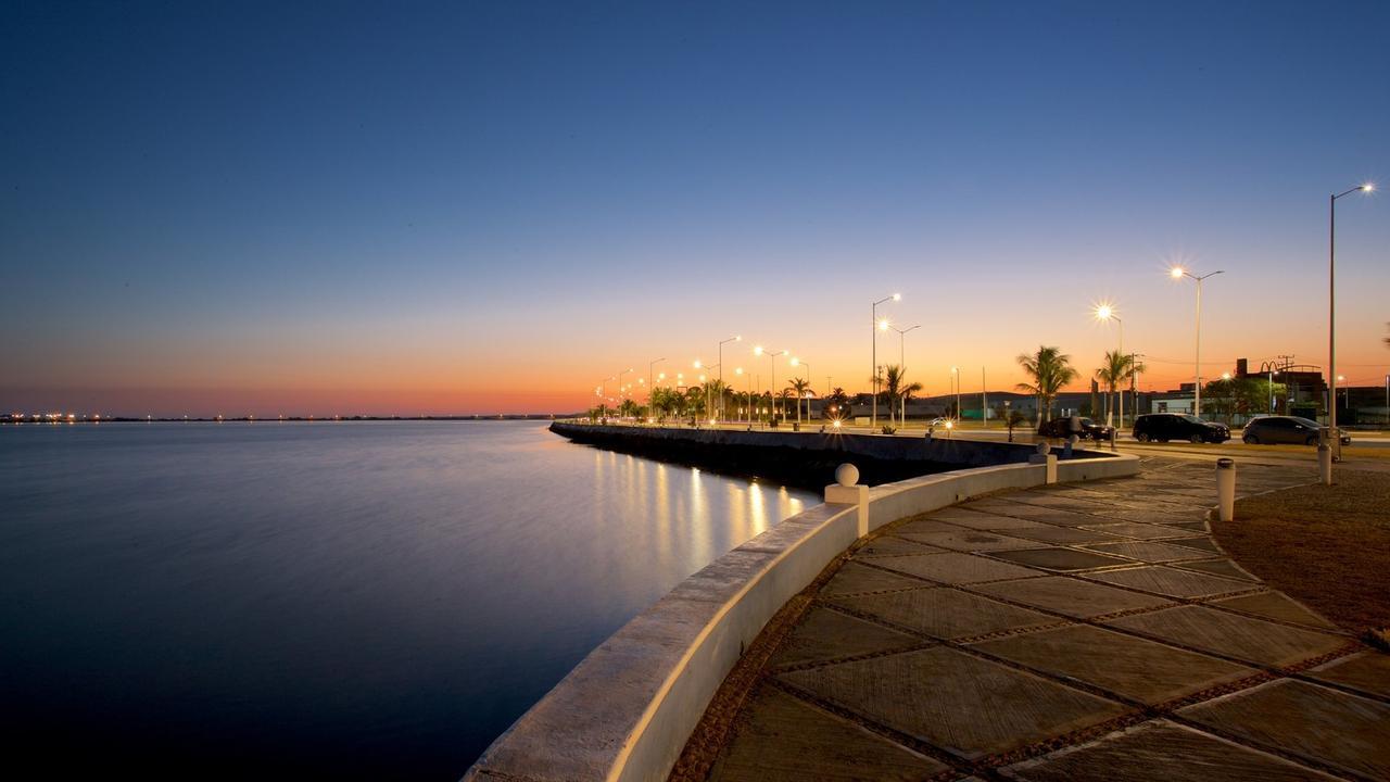 Hotel Marina Campeche Kültér fotó